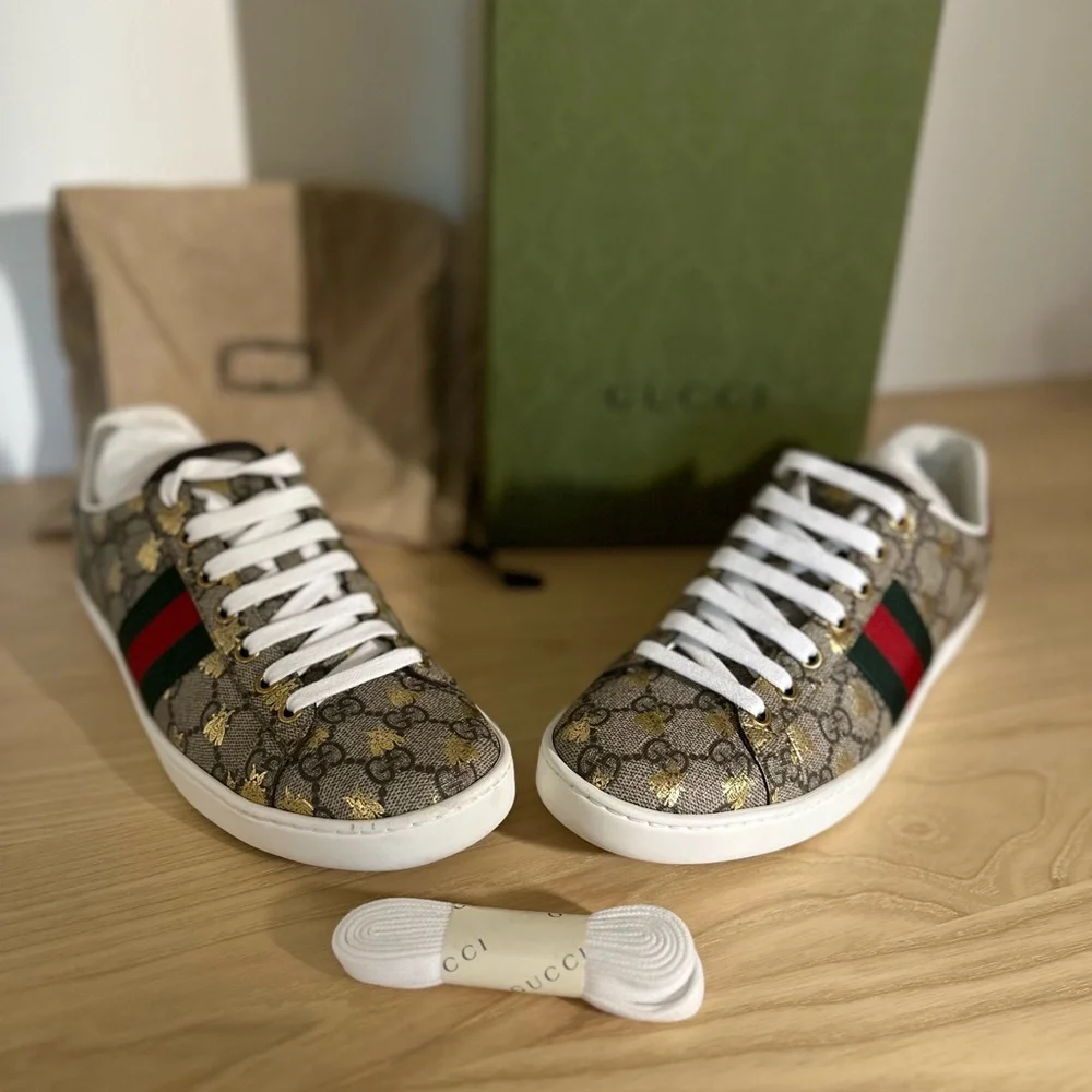 Gucci Women’s Ace Supreme Bees - Picture 8 of 9